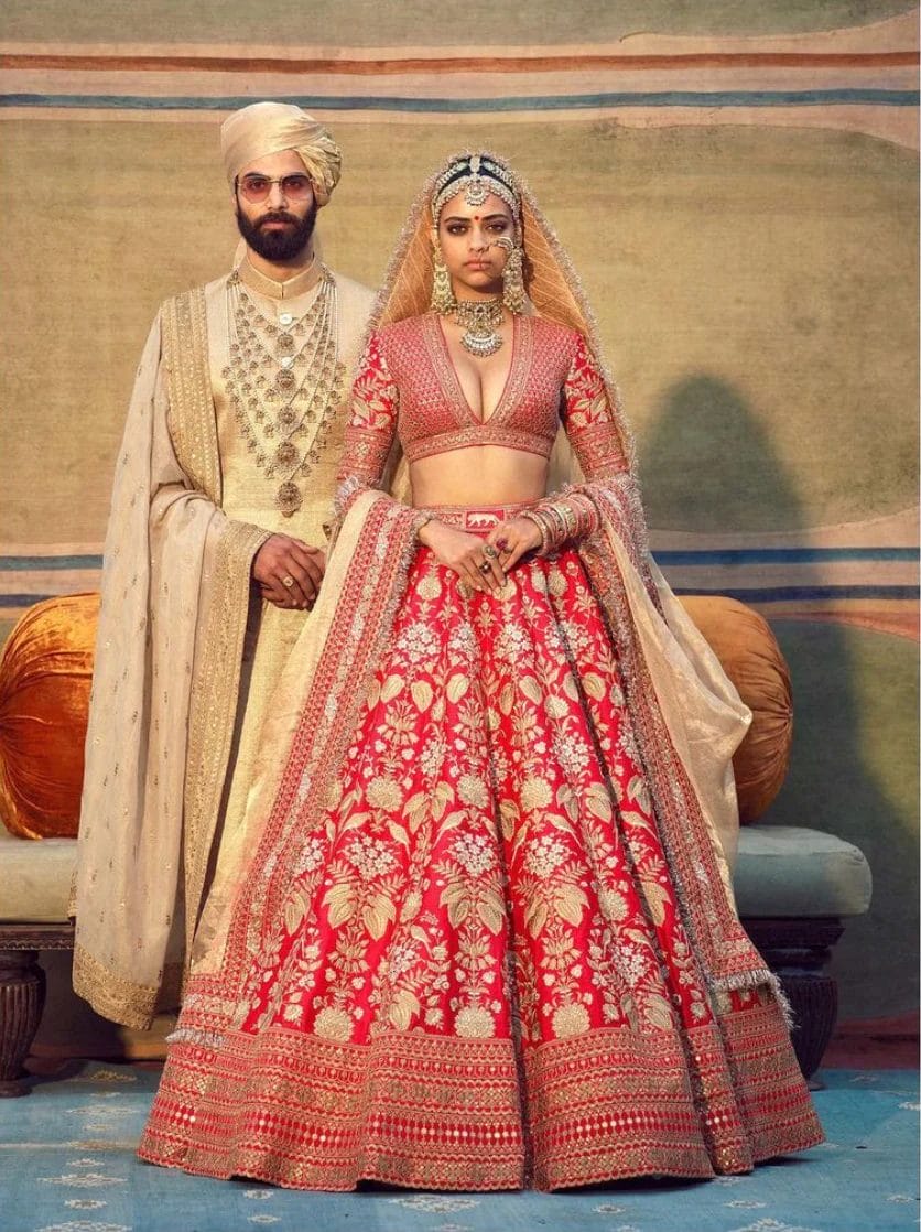 Tips For Buying Indian Wedding Outfits Online